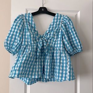 Lilly Pulitzer Shirt. Excellent condition. Size 12